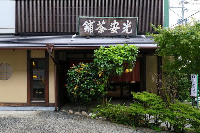 Hakata Old Town Walking Tour Tracing the True History of Fukuoka - Why this walk explains Hakata better than a quick shrine stop