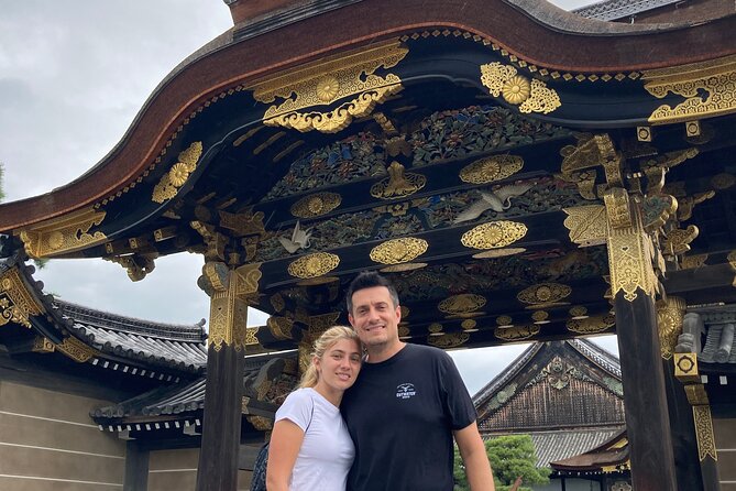 Half-Day Private Walking Tour in Kyoto - Walking the slopes of Ninenzaka and Sannenzaka