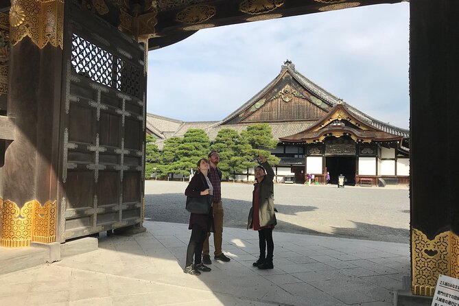 Half-Day Private Walking Tour in Kyoto - A look at Pontocho after the main stops