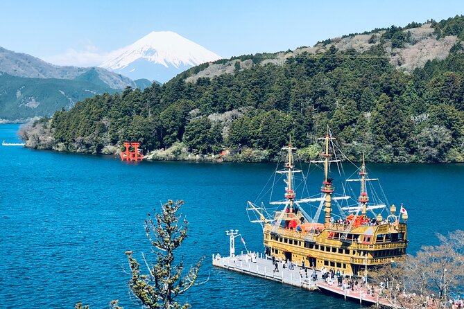 Hike Japan Heritage Hakone Hachiri with certified mountain guide - Hakone Checkpoint and lunch near Hakone-machi
