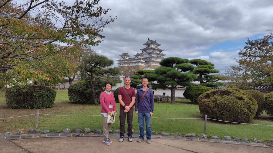 Himeji: Express Guided Tour of Himeji Castle in 90 Minutes - Stories That Make the Castle More Than a Photo Stop