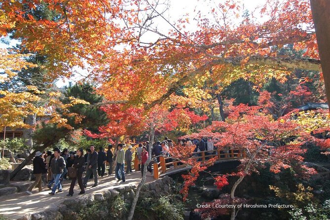 Hiroshima and Miyajima 1 Day Bus Tour - Timing, luggage, and the return to Hiroshima Station