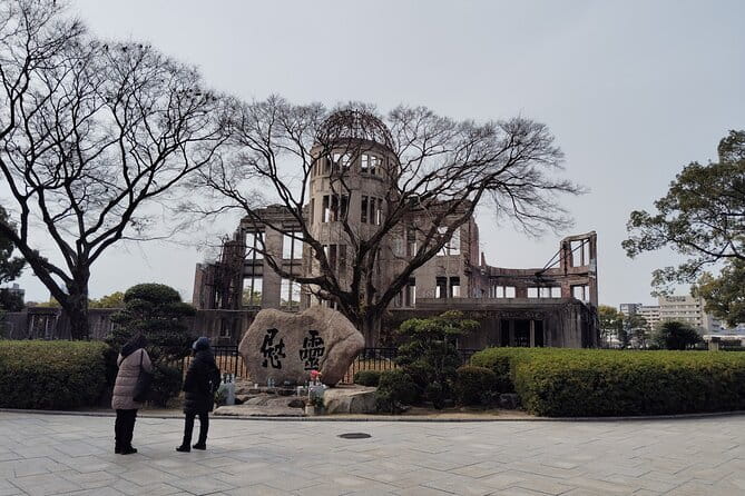 Hiroshima and Miyajima Private Guided Tour - Taking the tram and ferry to Miyajima