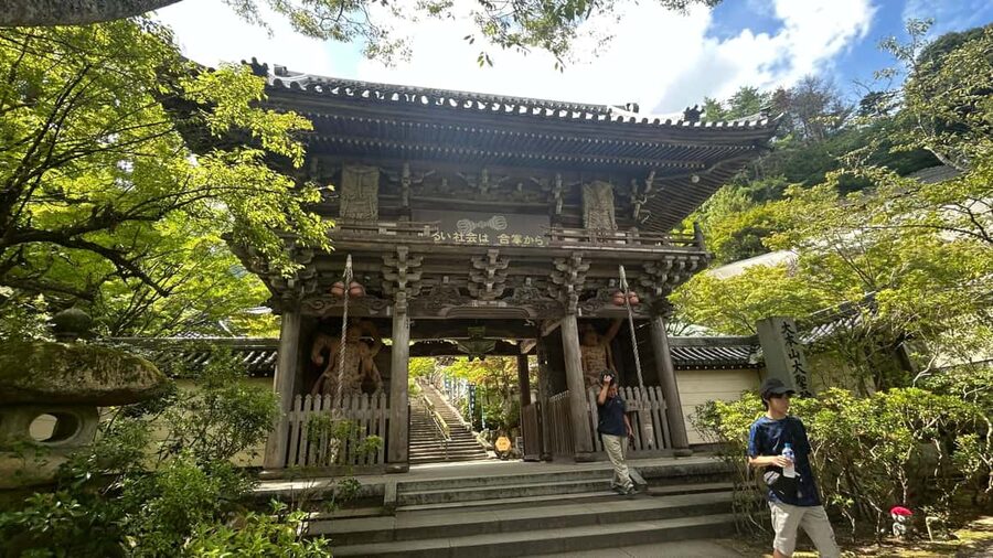 Hiroshima & Miyajima 6.5h Guided Tour – Dome, Park & Shrine - The guides and the value of a small group