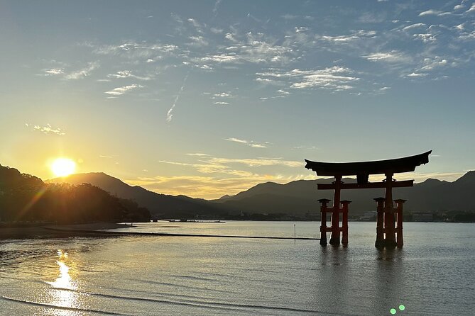 Hiroshima & Miyajima All-Inclusive Tour w/Licensed guide Pancho - Two Hiroshima stories in one carefully planned day
