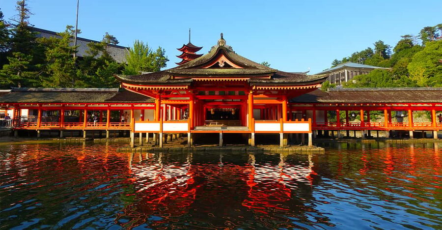 Hiroshima & Miyajima: Full-Day Private Tour & Licensed Guide - The ferry to Miyajima Island