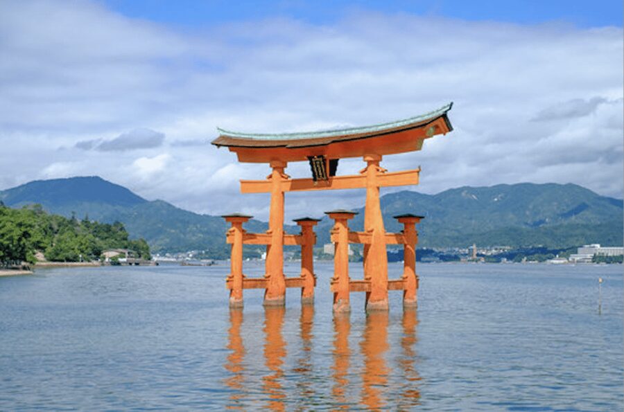 Hiroshima/Miyajima Private Custom Tour with Local Guide - The guides are the main reason to book