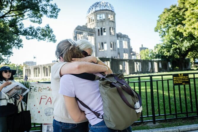 Hiroshima & Miyajima: Private Full-Day Tour with a Local Guide - The Peace Memorial Museum requires time and care