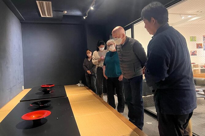 Hiroshima:Private lacquer workshop experience tour(gift included) - The included handmade gift