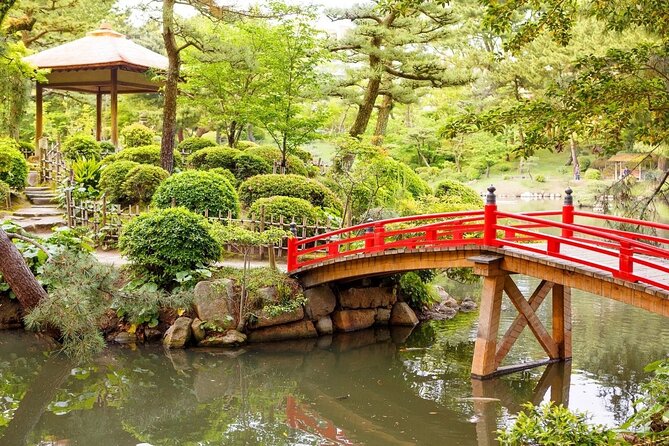 Hiroshima Private Tour with a Local - Highlights & Hidden Gems - Shukkeien Garden and a quieter side of the city