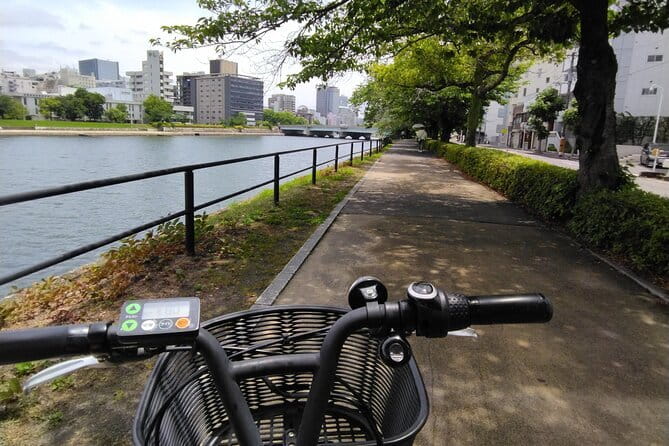 Hiroshima Scenic Cycling Guided Tour - The uphill ride to Mitaki Temple