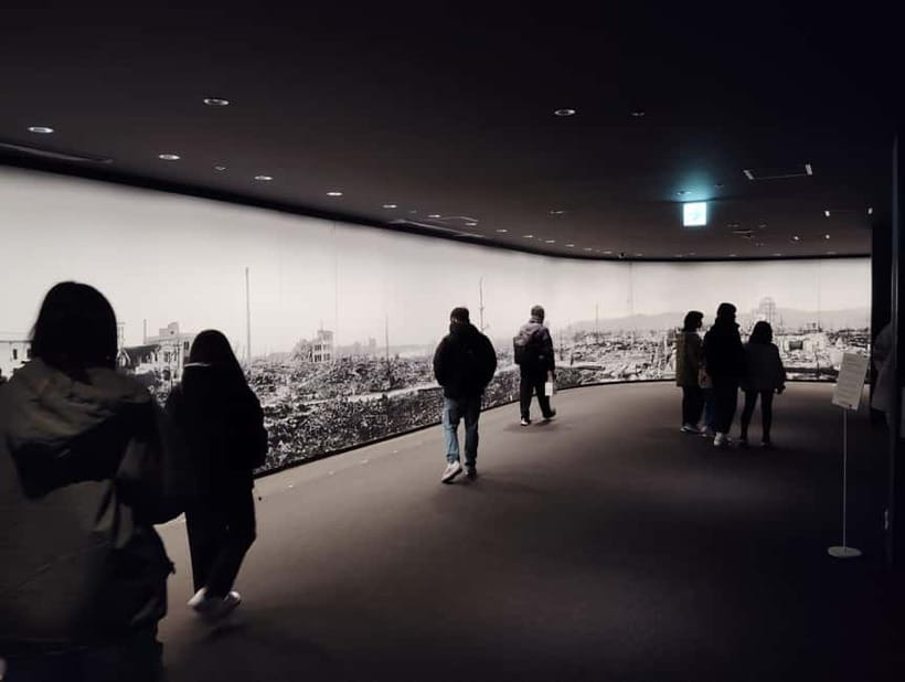 Hiroshima: Tour of Atomic Bomb Dome & Peace Memorial Museum - What a private guide adds
