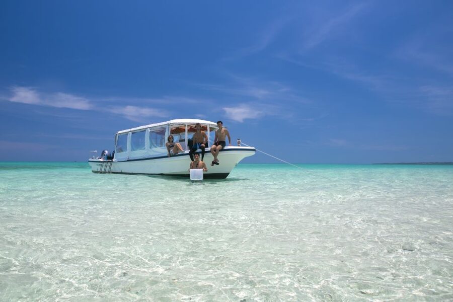 Ishigaki Island: Boat Snorkeling Tour at Phantom Island - Phantom Island is a sandbar with a strict schedule