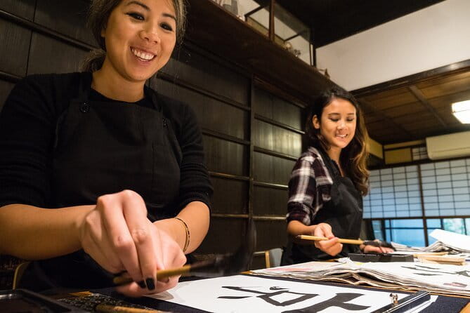 Japanese Calligraphy - Shodo - Lesson (near Kyoto Station) - A good choice for families and first-time learners