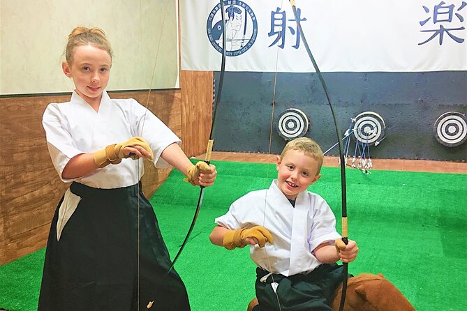 Japanesel Archery Experience HIROSHIMA CASTLE SHARAKU - A Physical Activity, Not Just a Costume Photo