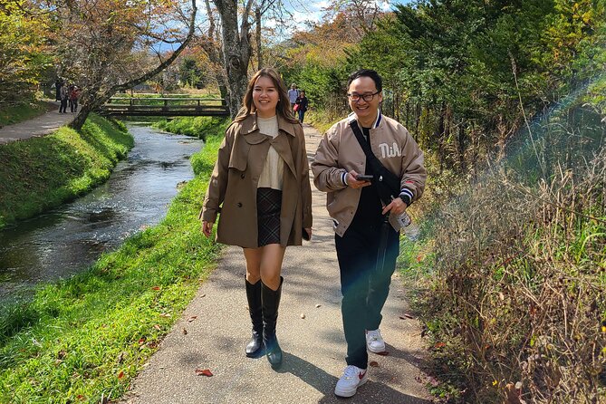 Johnny's Exclusive: Mt. Fuji Adventure from Kawaguchiko - Chureito Pagoda and the famous Fuji photograph