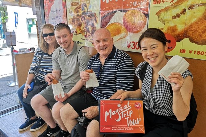 Kamakura Historical Walking Tour with the Great Buddha - Hiking toward the Great Buddha