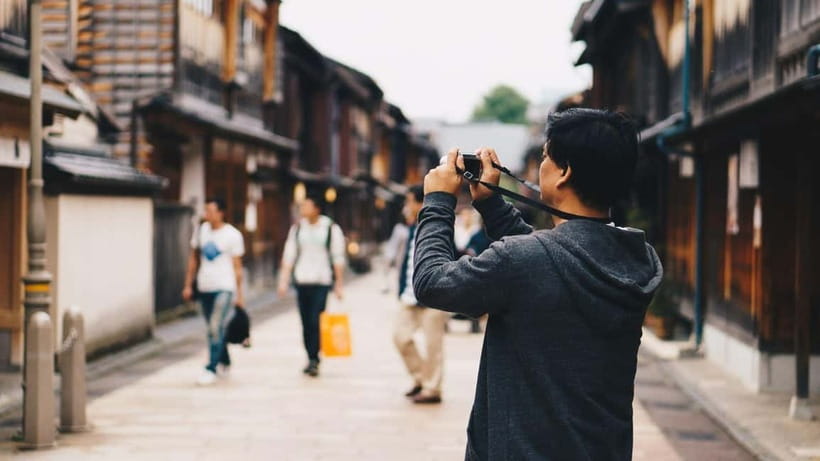 Kanazawa: City Highlights & Hidden Gems Private Walking Tour - A flexible way to meet Kanazawa