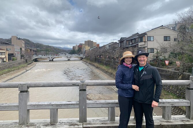 Kanazawa Half Day E-bike Tour - Kanazawa Castle and the matcha pause at Gyokusen-an