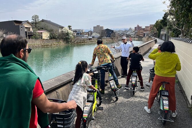 Kanazawa Half Day E-bike Tour - Nagamachi: ending among samurai residences