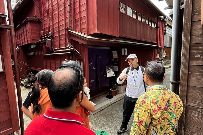 Kanazawa Ninja Temple Half Day E-bike tour - Inside Myoryuji, Kanazawa’s famous Ninja Temple