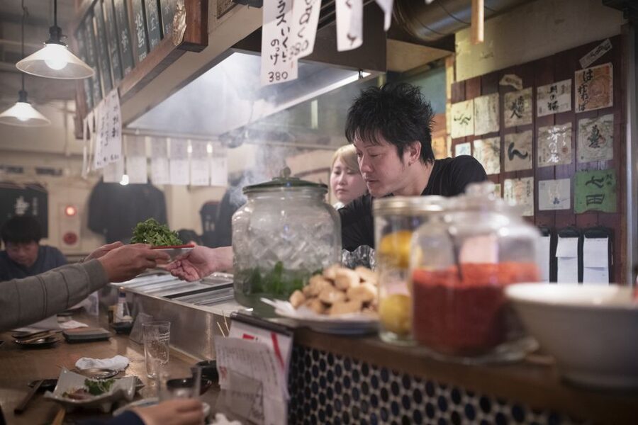 Kanazawa: Private Food Tasting Walking Tour - Katamachi and the appeal of a local izakaya