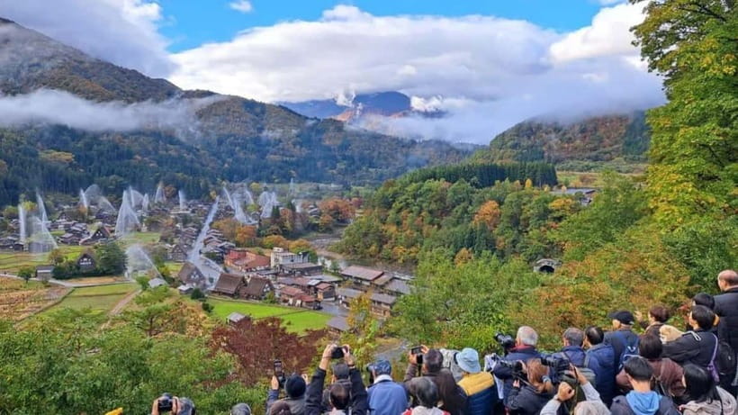 Kanazawa/Takayama: Shirakawago & Takayama Private Day Tour - The drive through the Japanese Alps