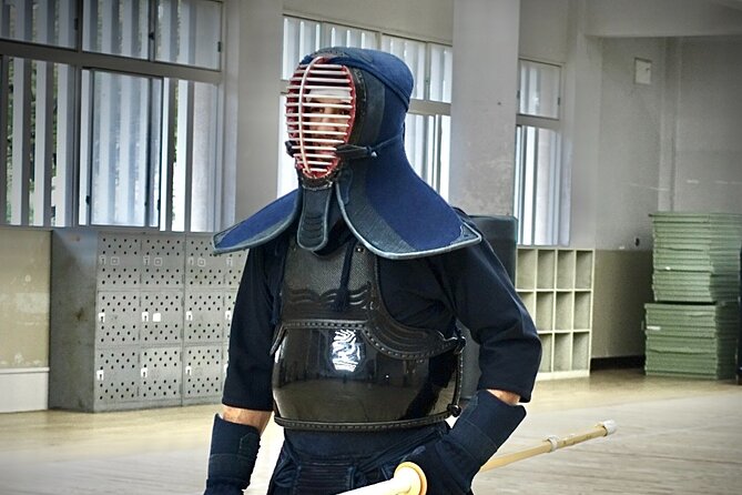 Kendo and samurai experience in Kyoto - Getting dressed and taking photographs