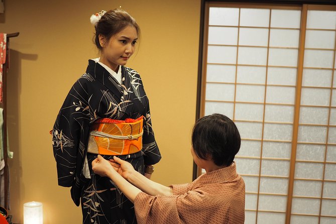 Kimono and Tea Ceremony in Miyajima - Making your own matcha