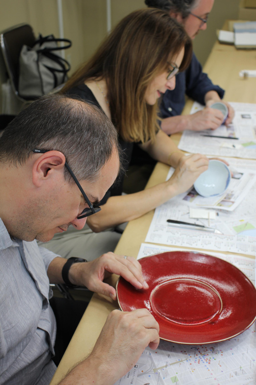 Kintsugi Experience with Arita Ware in Tokyo (English Guide) - Choosing the Arita plate or bringing your own item