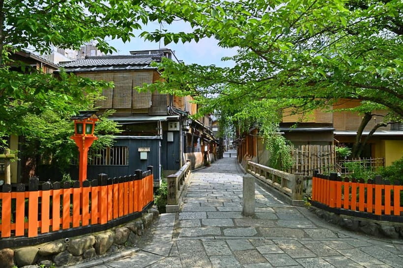Kioto: Gion Tour, recorrido a pie (Español/Castellano) - Gion-Kobu, Shimbashi y Shirakawa