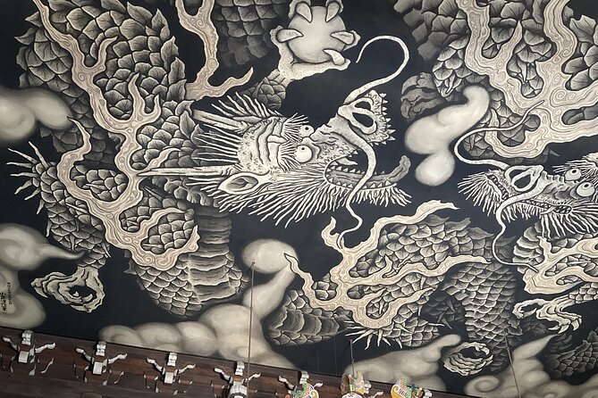 Kiyomizu Temple and Backstreets of Gion, Half Day Group Tour - Yasui-Konpiragu and its unusual ritual