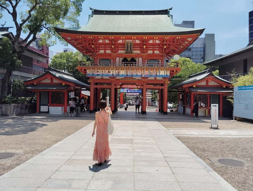 Kobe: Kobe City Highlights Guided Tour - Shrine, Port, Tower - Meriken Park and Kobe’s open waterfront