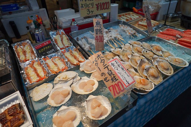 Kuromon Market Food Walking Tour in Osaka (6 stops, 6 tastes) - Six Tastes, With Osaka Classics on the Table