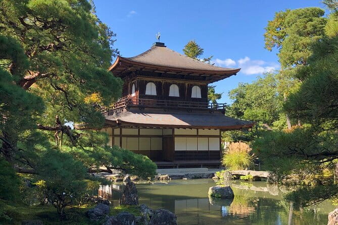 Kyoto 1 Day Suntory Yamazaki Distillery Tour and Asahi Art Museum - Lunch and the five-hour schedule