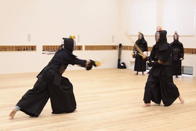 Kyoto 2 Hours Genuine Kendo / Samurai Experience In Japan - Starting with bowing, rules, and kendo manners