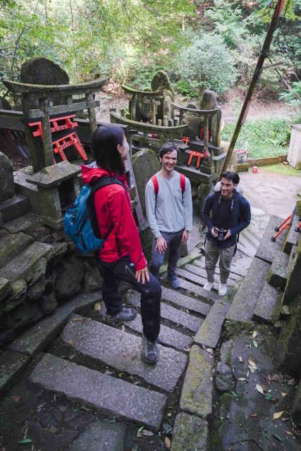 Kyoto: 3-Hour Fushimi Inari Shrine Hidden Hiking Tour - Reaching the mountain summit and its altars