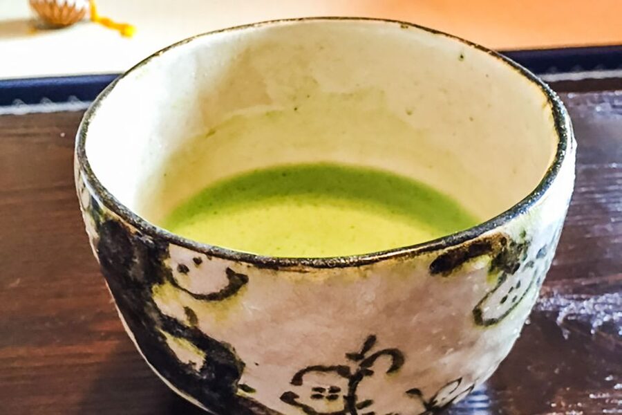 Kyoto: 45-Minute Tea Ceremony Lesson Experience - Adding a kimono and photos