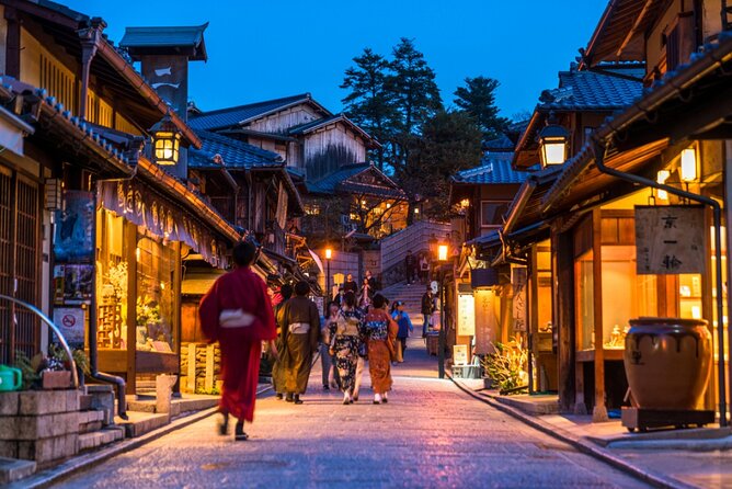 Kyoto 5-Star Geisha Night Walk: Small-Group Authentic Experience - Zen, Shinto, and Yasui-Konpiragu