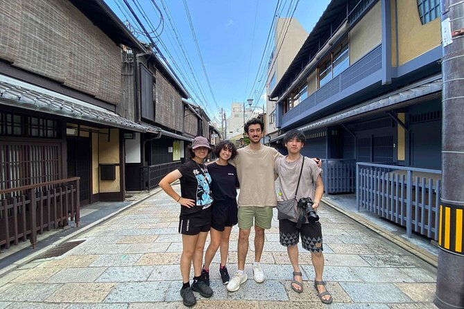Kyoto 8hr Private Tour with Government-Licensed Guide - A private Kyoto day, not a fixed sightseeing checklist