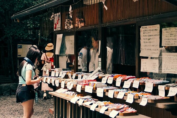 Kyoto: Arashiyama Bamboo Forest, Monkeys, Matcha & Temple Tour - Monkey Park Iwatayama is the demanding highlight