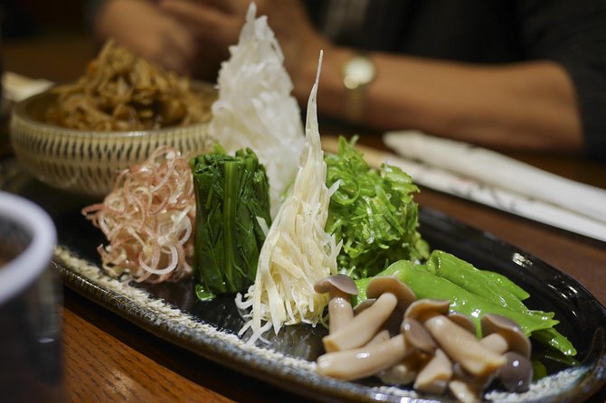 Kyoto Casual Evening Pontocho Food Tour - Tatsumi Daimyojin Shrine and the meaning of small stops