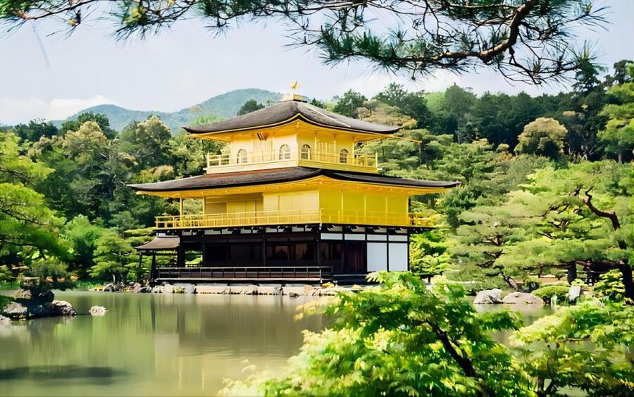 Kyoto: Customizable Full-Day Tour with Privarte Transfers - Nishiki Market: a food stop with a practical catch