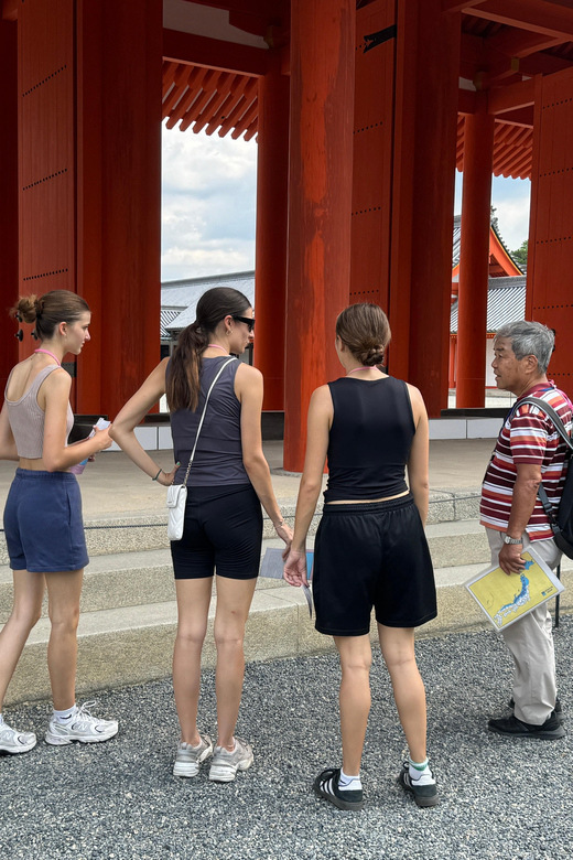 Kyoto: Discover Every Bit of Kyoto Imperial Palace - What the Guiding Adds