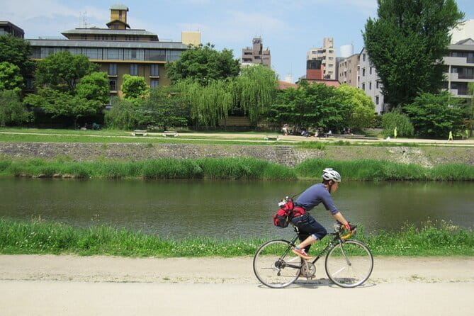 Kyoto E-Bike Tour of Hidden Gems, Backstreets and Temples - Why an e-bike works so well in Kyoto