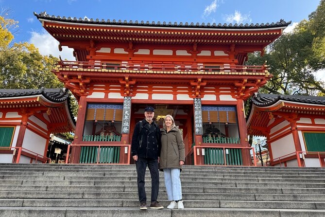 Kyoto Early Bird English Tour: Fushimi Inari & Gion(Private opt) - Yasaka Pagoda and Yasaka Koshin-do