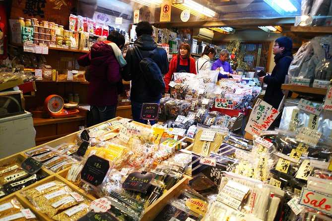 Kyoto Early Riser Golden One-Day Walking Tour - Nishiki Market and the edible side of Kyoto