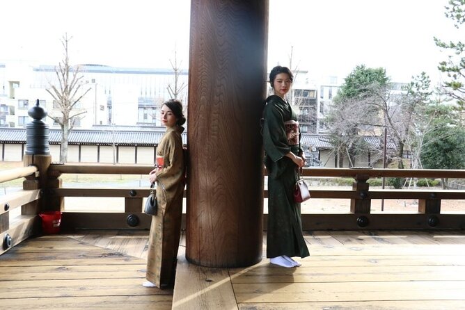Kyoto:Family-Friendly Kimono & Yukata Experience at WARGO - Selecting a kimono or yukata from a large wardrobe