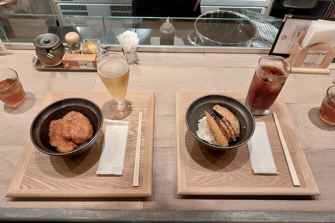 Kyoto Food Tour of 10 Tastings with Wagyu, Mochi & More Surprises - Kyoto-style okonomiyaki in Gion