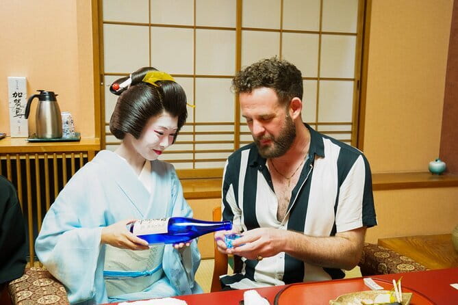 Kyoto: Geisha Dinner & Gion Cultural Walk - What the $274.35 price really covers
